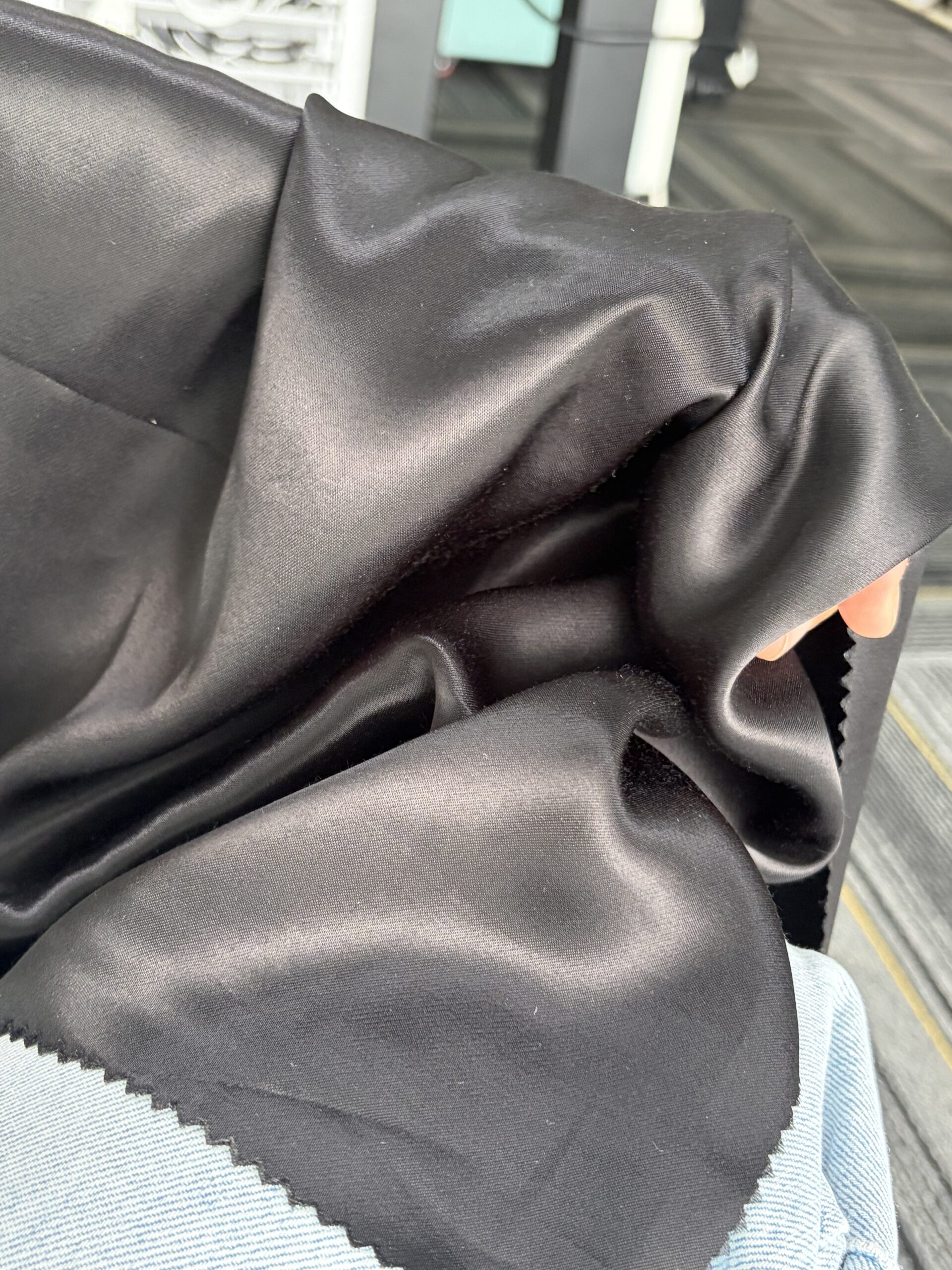 LFN69046-1 LFN69046 — Viscose Twill Satin