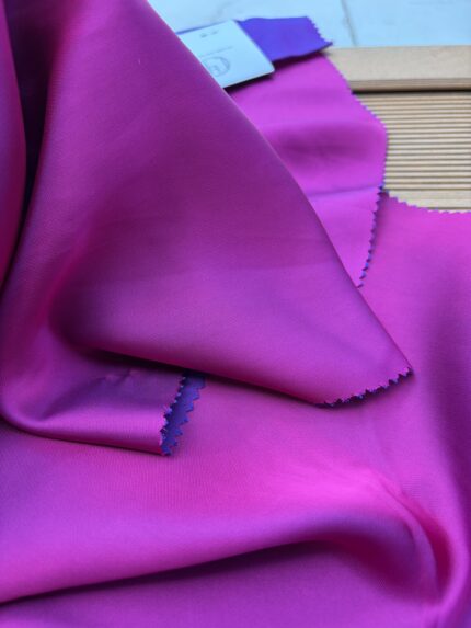 LFN69026 — Viscose Polyester Two-Tone Woven